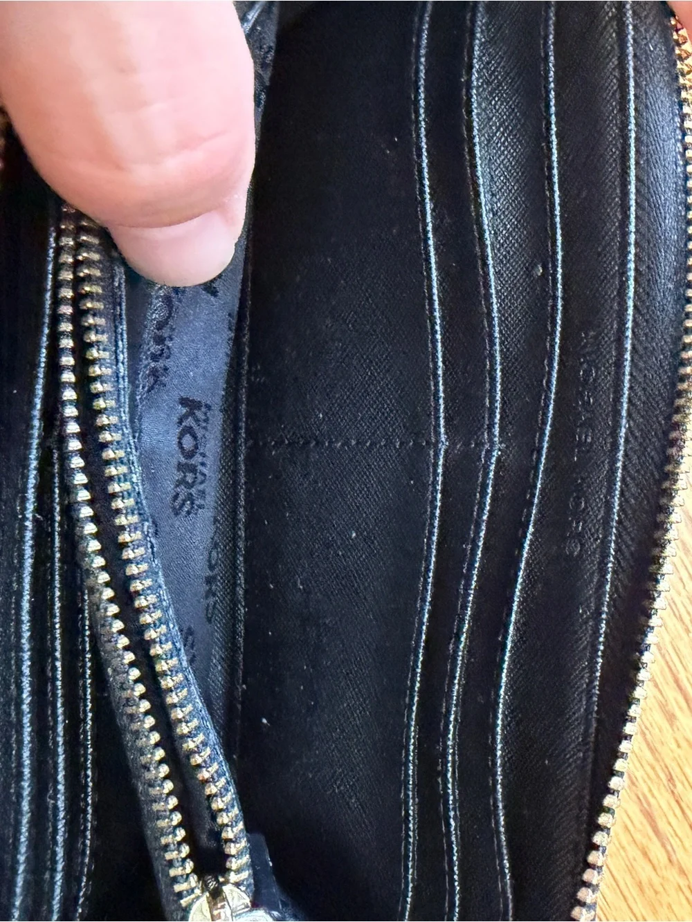 Michael Kors Black Saffiano Leather Jet Set Continental Zip Around Wallet